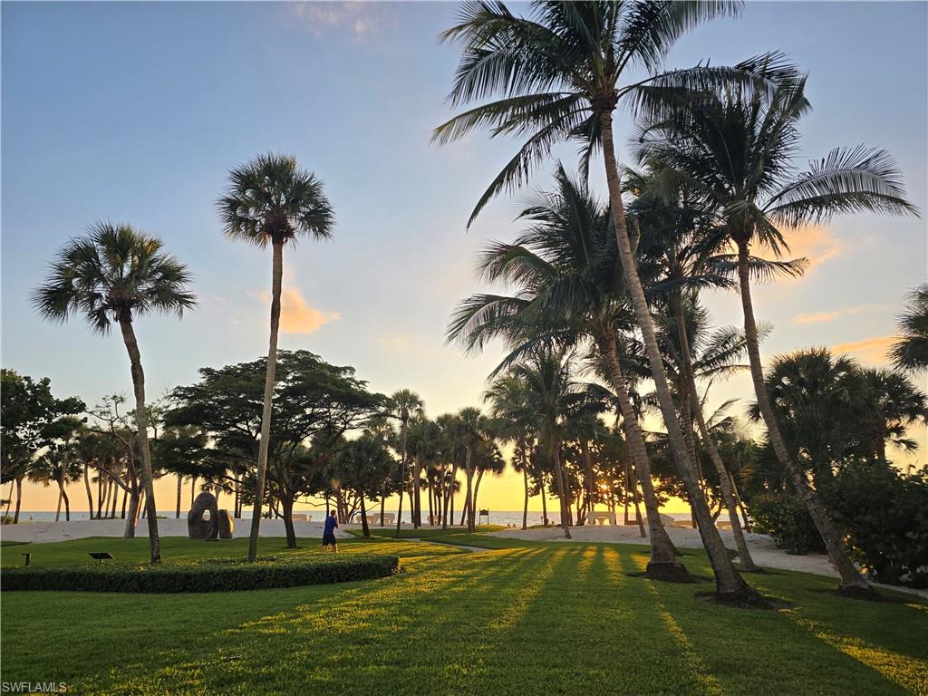 PARK SHORE - Residential