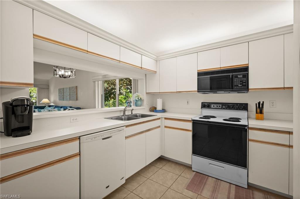 WESTGATE AT IMPERIAL GOLF ESTATES - Residential