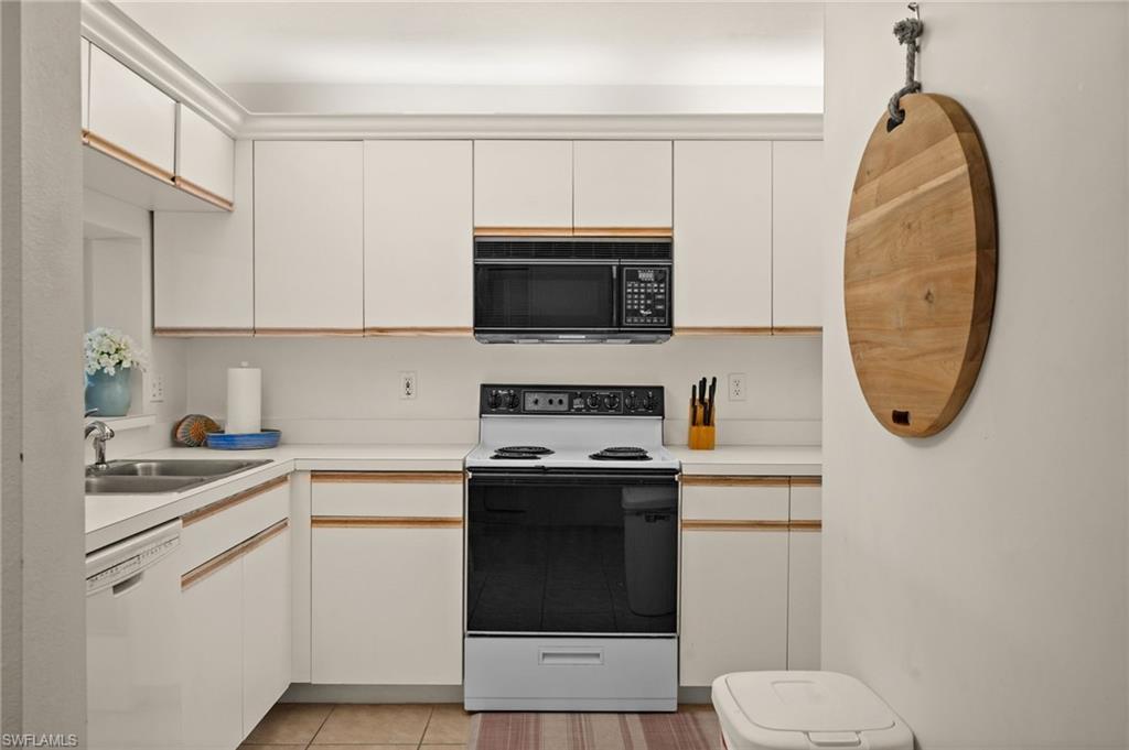 WESTGATE AT IMPERIAL GOLF ESTATES - Residential