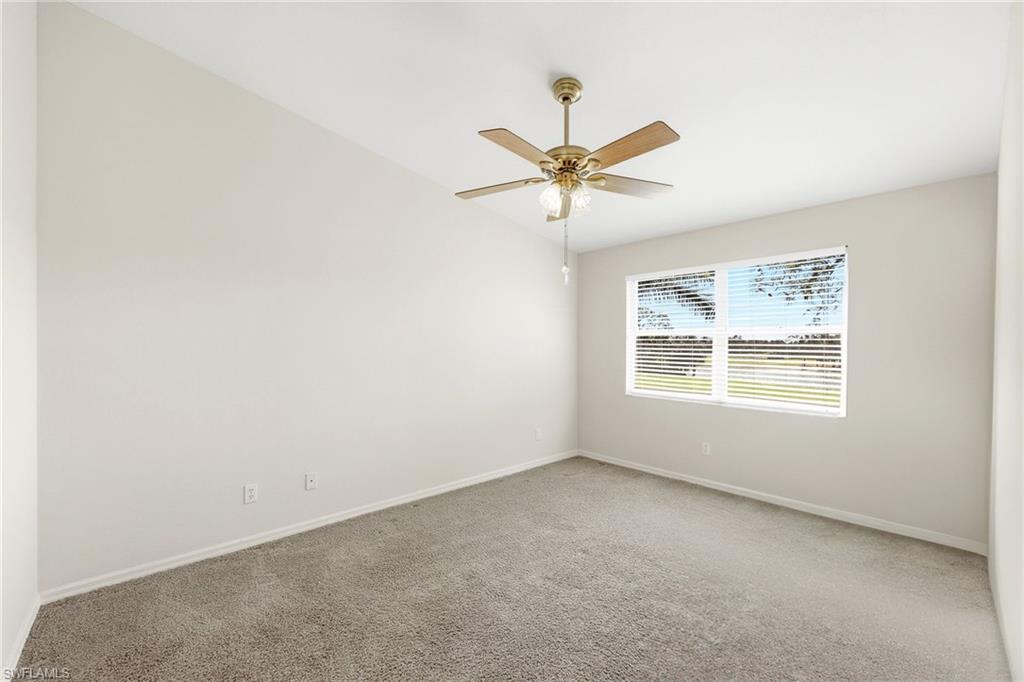 COUNTRY GLEN - Residential