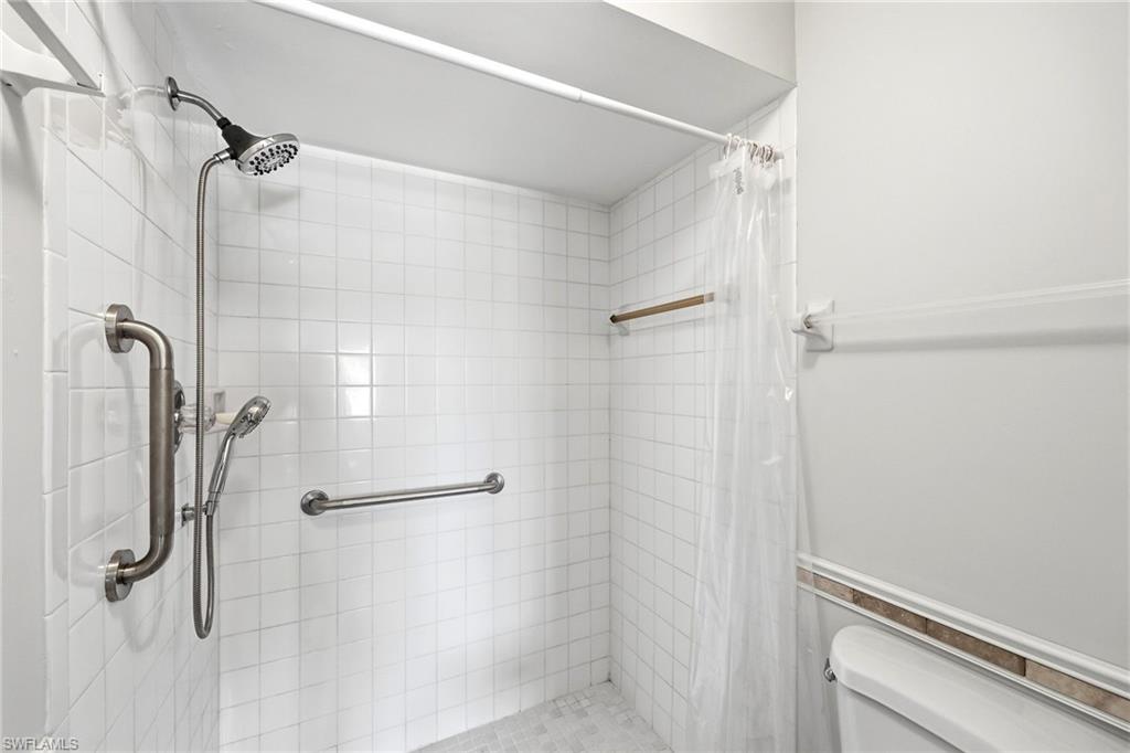 COUNTRY GLEN - Residential