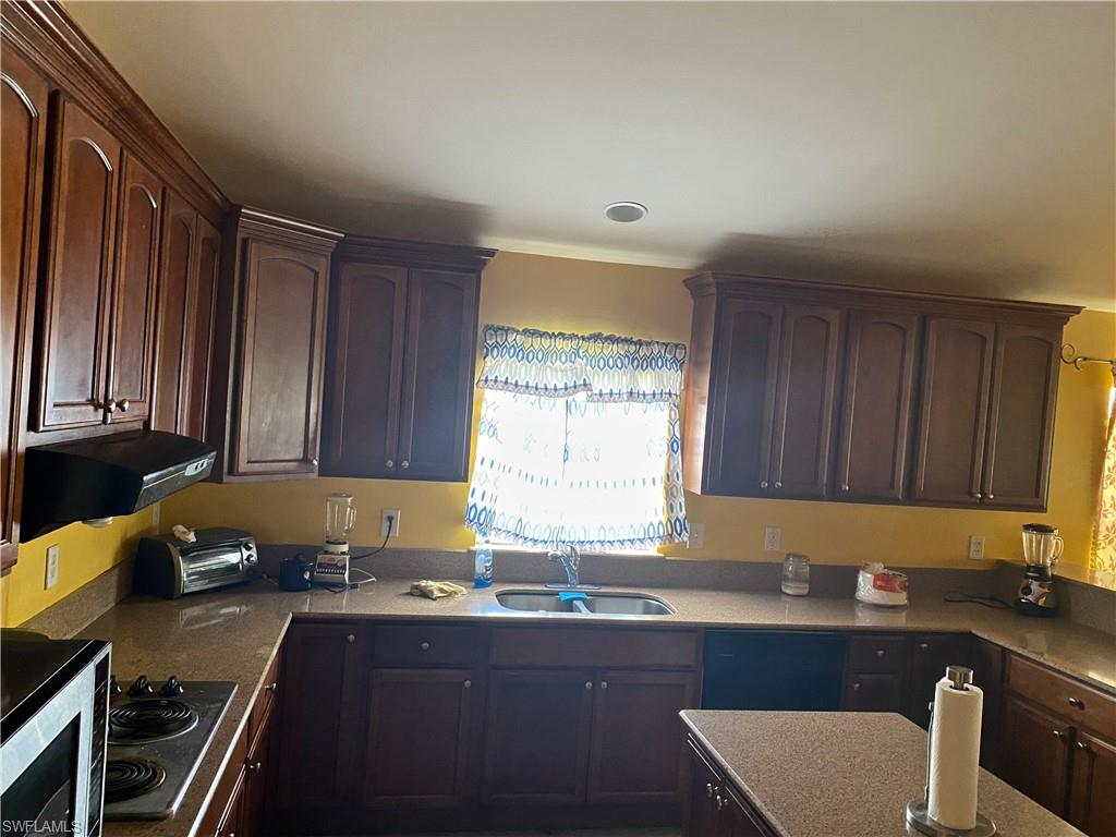 ARROWHEAD RESERVE - Residential