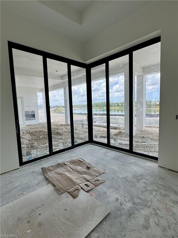 25562 Crystal Shore DR