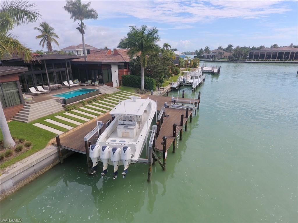 MARCO BEACH - Residential