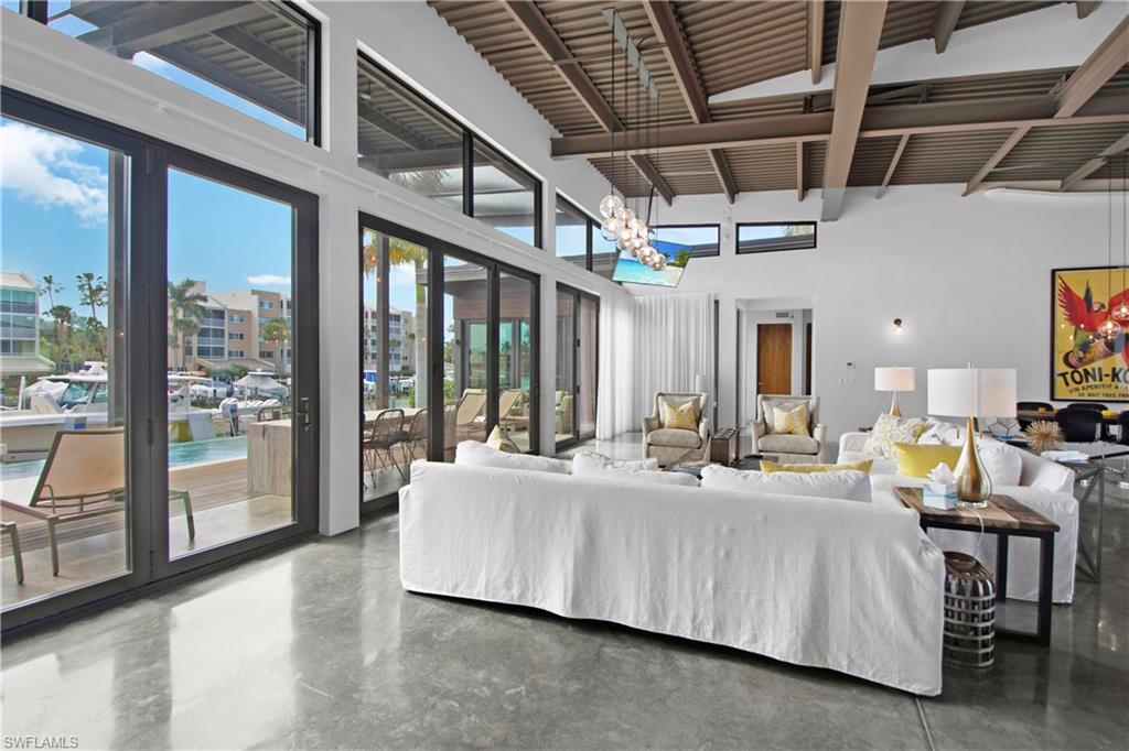 MARCO BEACH - Residential