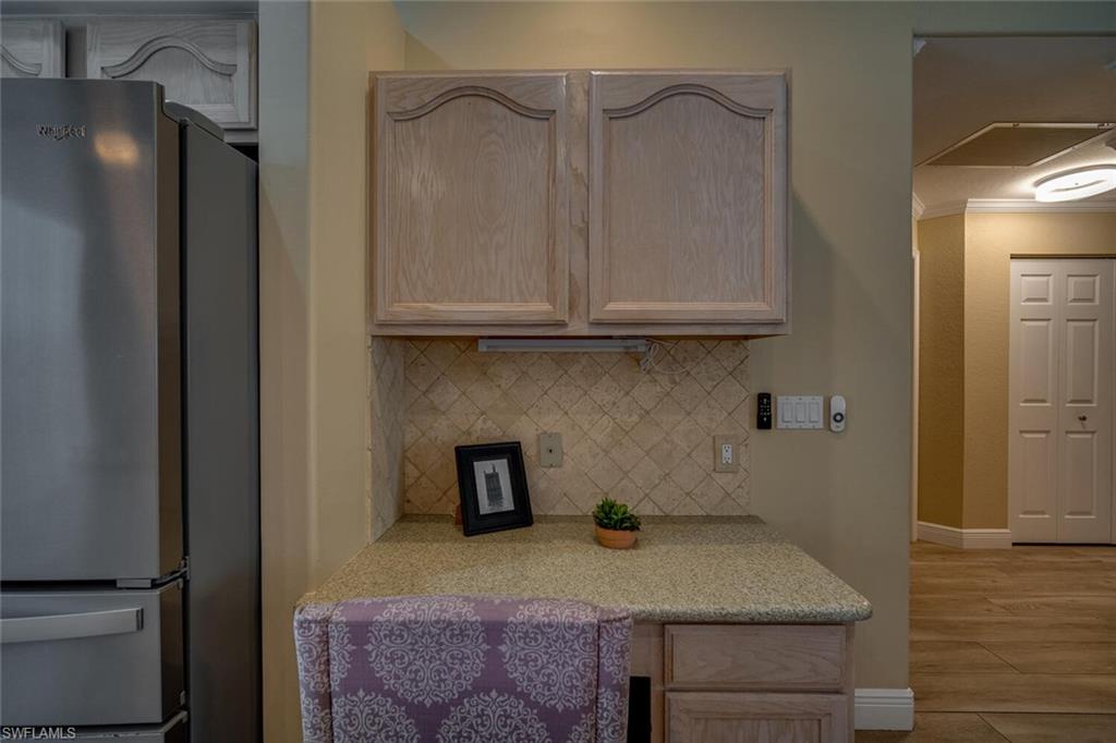 WILLOW CREEK - Residential