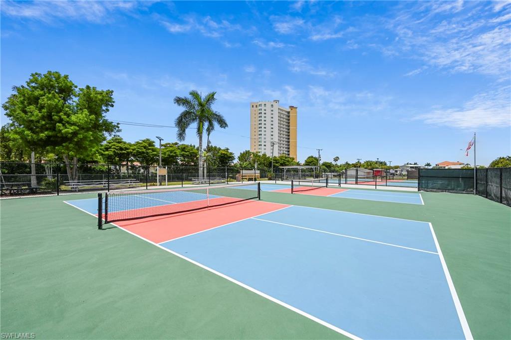 PALMETTO PALMS R V - Land