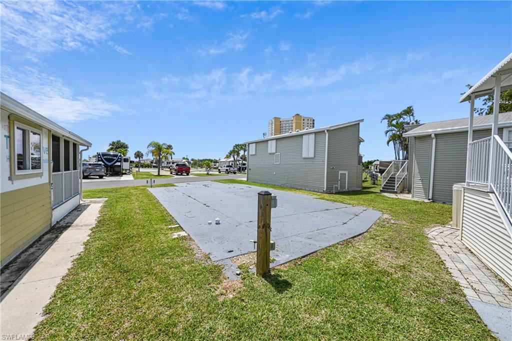 PALMETTO PALMS R V - Land