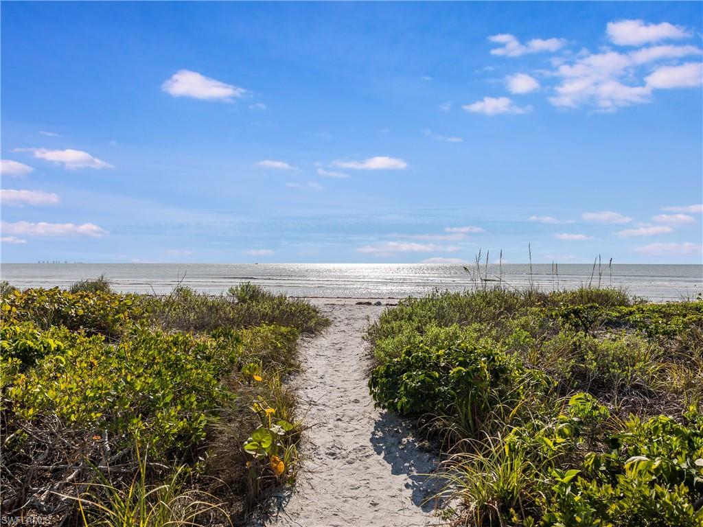 SUNDIAL OF SANIBEL - Residential