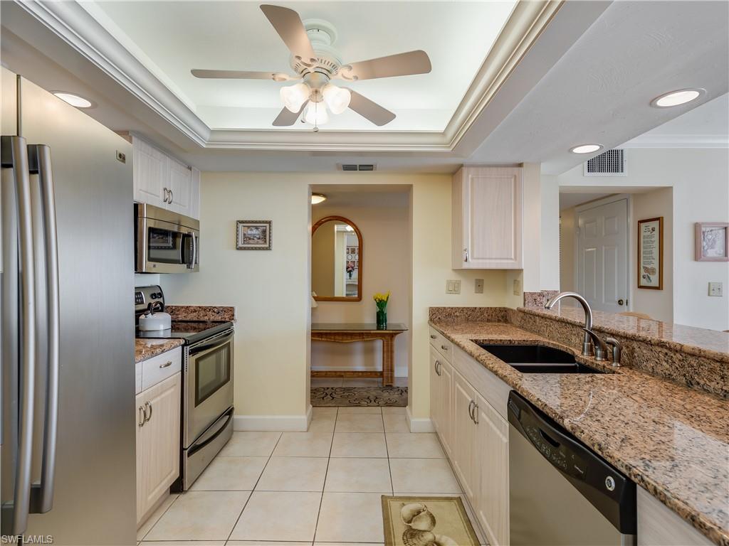 SUNDIAL OF SANIBEL - Residential