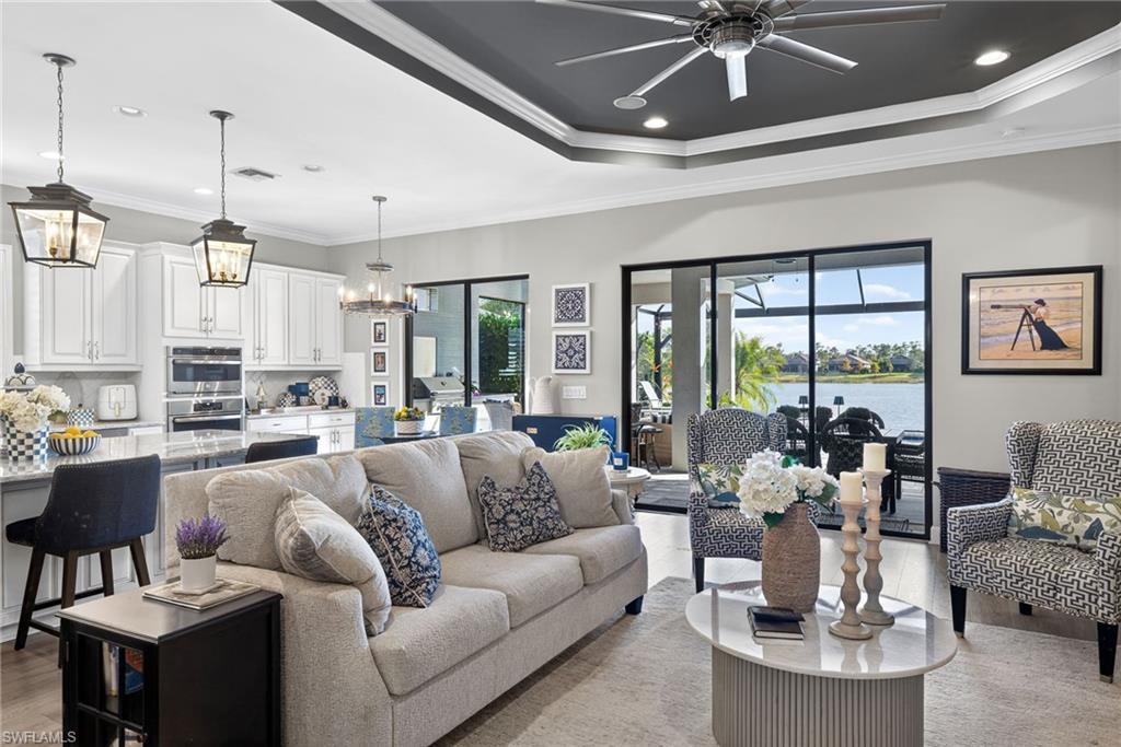 ESTERO POINTE - Residential