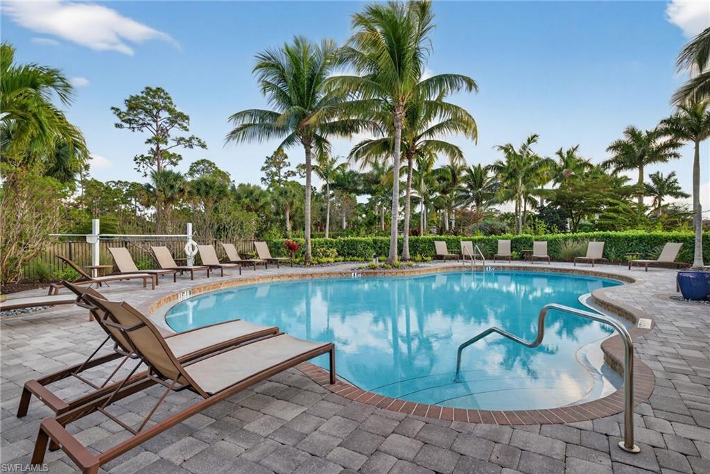 ESTERO POINTE - Residential