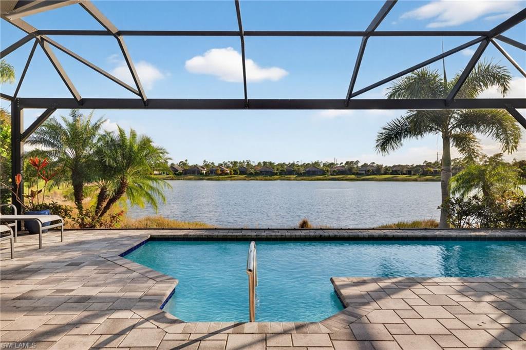 ESTERO POINTE - Residential