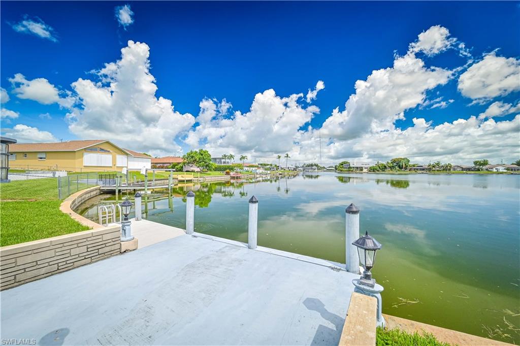 SHAMROCK LAKES - Residential