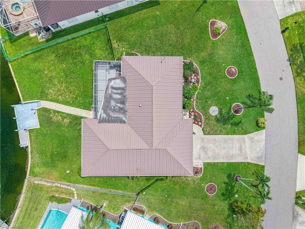 SHAMROCK LAKES - Residential