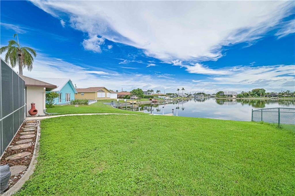 SHAMROCK LAKES - Residential