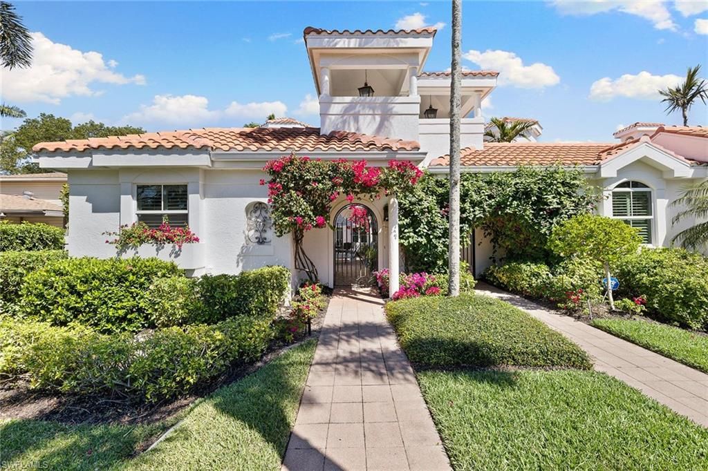 Photo of 425 2nd AVE S #A1, NAPLES, FL 34102 (MLS # 225023396)