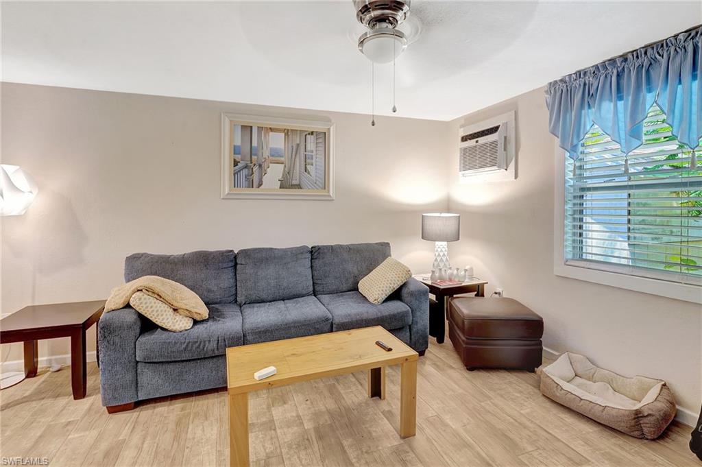 PINE ISLAND - Residential