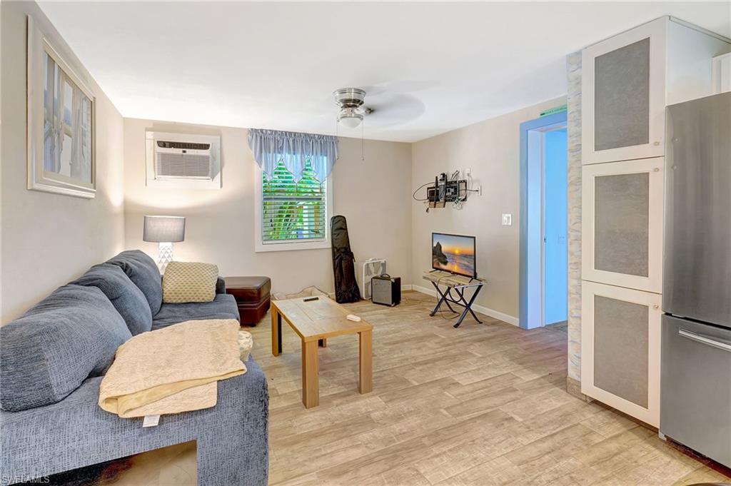 PINE ISLAND - Residential