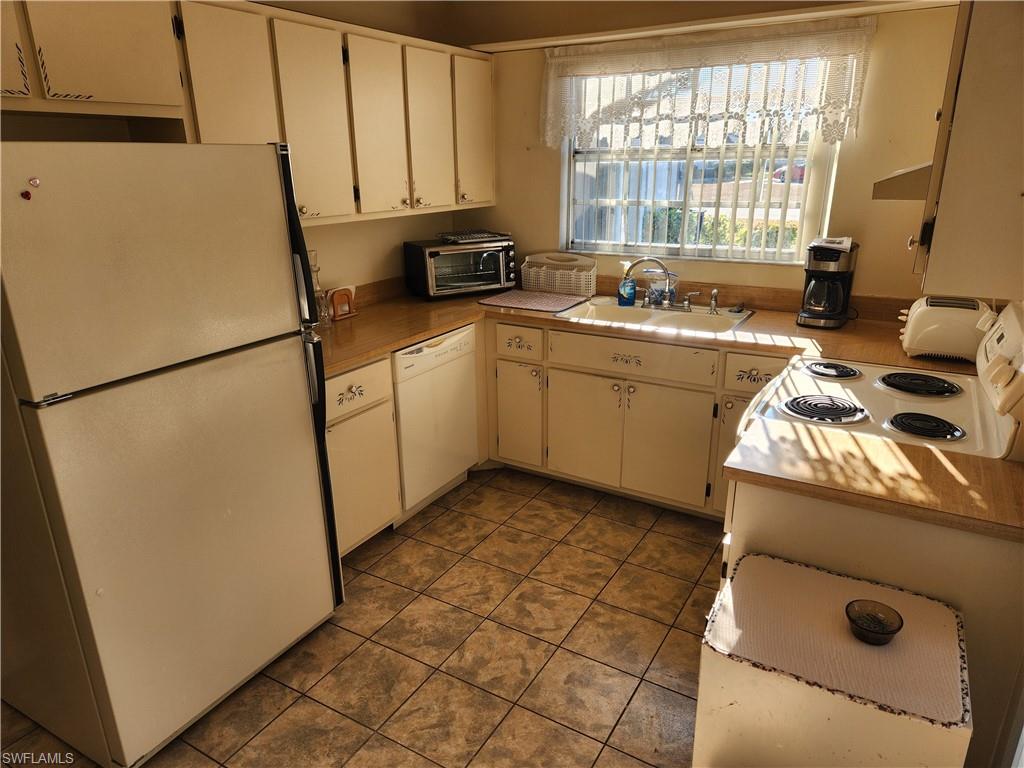 BEACON SQUARE - Residential