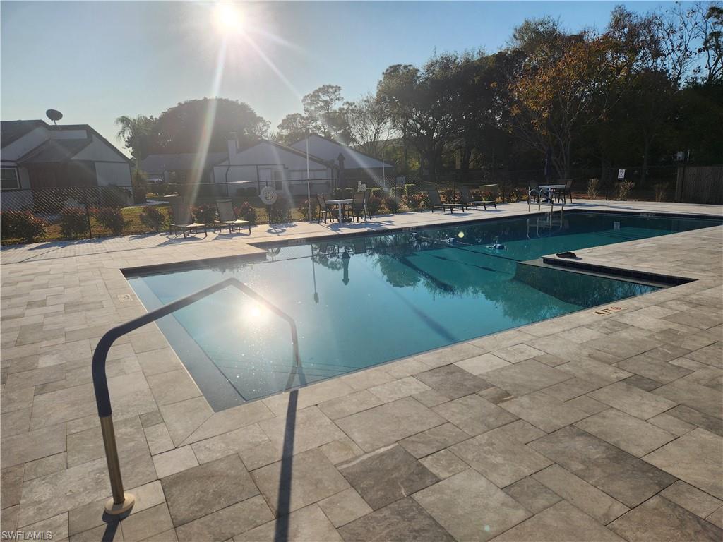 BEACON SQUARE - Residential