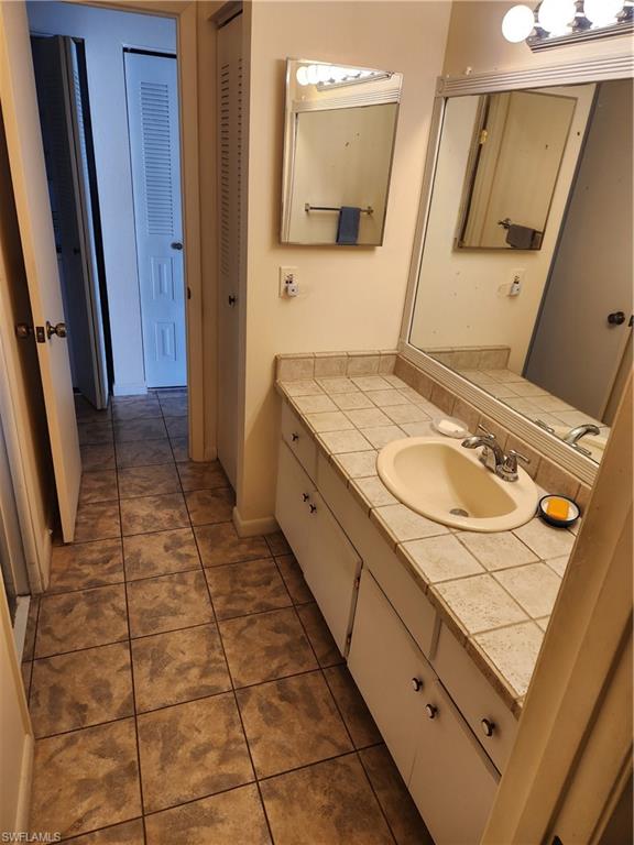 BEACON SQUARE - Residential