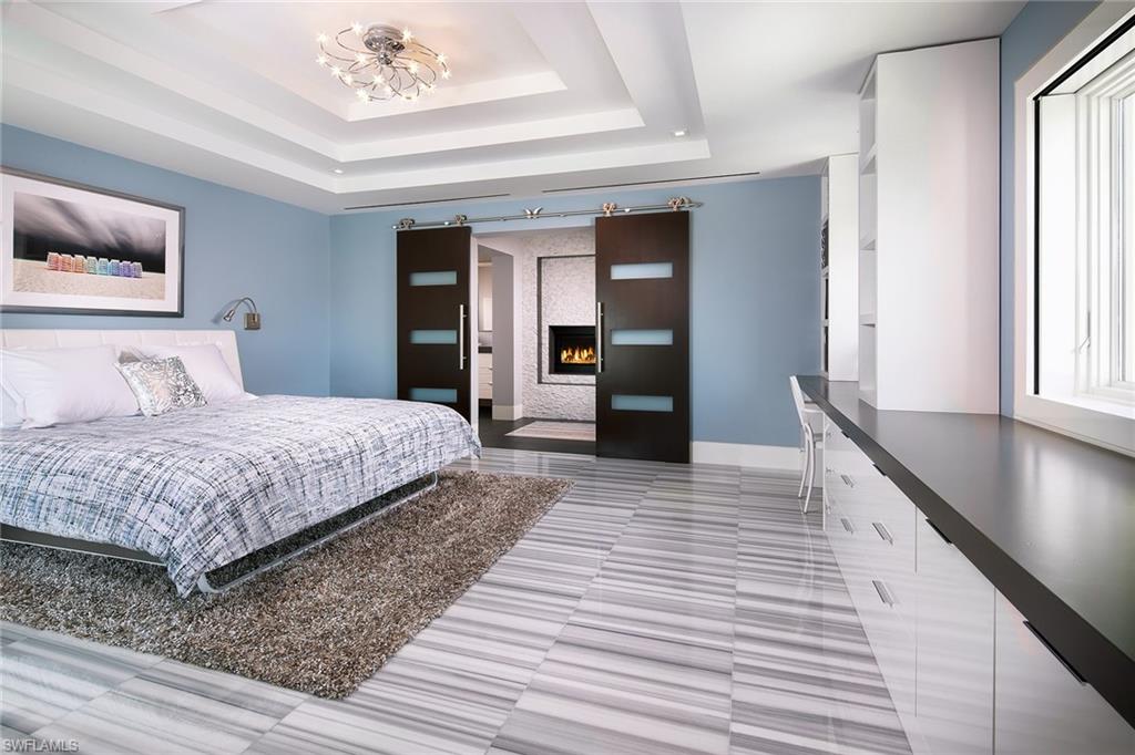 PARK SHORE - Residential