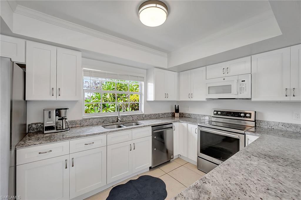 BONITA SPRINGS - Residential Lease