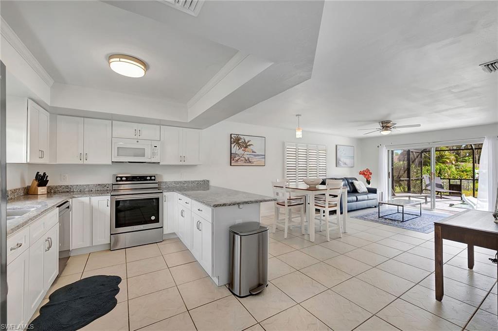 BONITA SPRINGS - Residential Lease