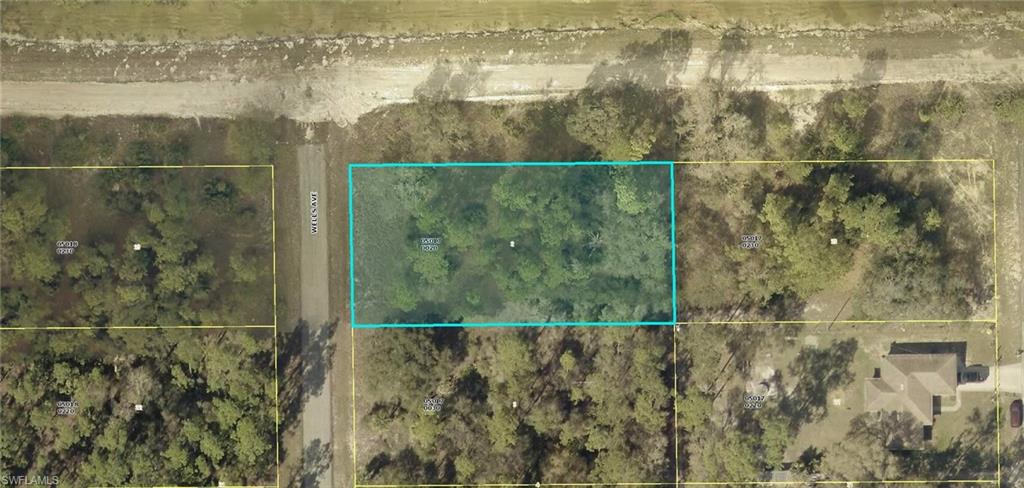 LEHIGH ACRES - Land
