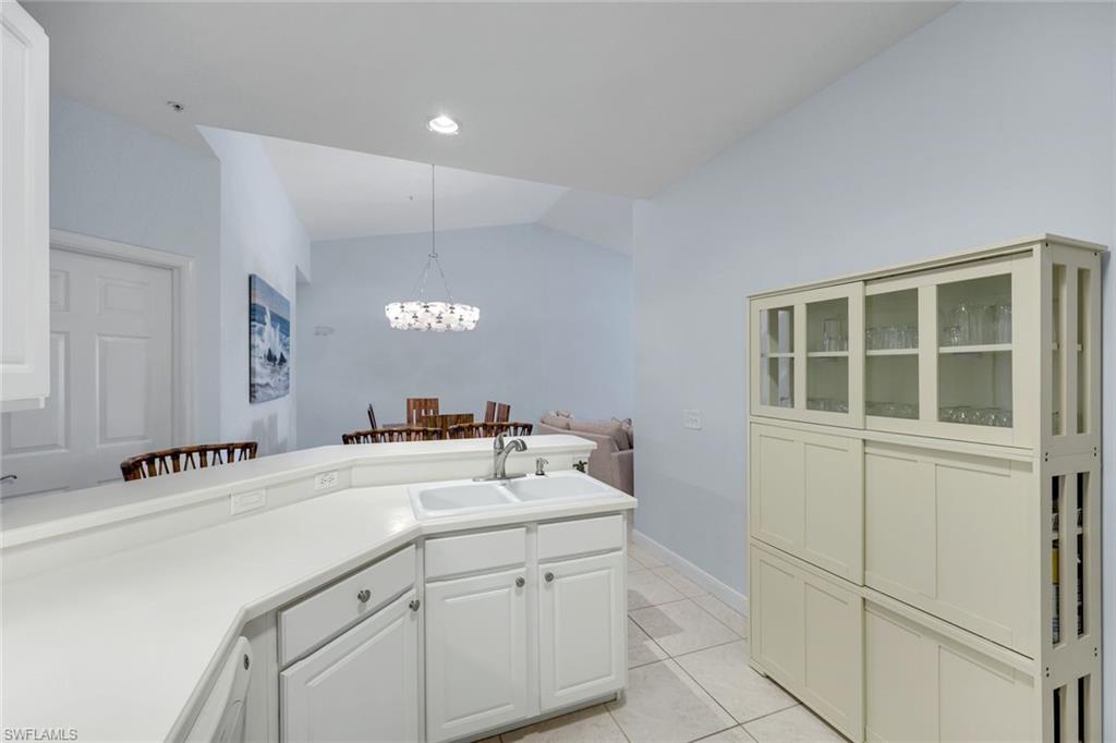 CAY LAGOON - Residential Lease