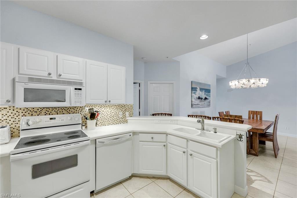 CAY LAGOON - Residential Lease