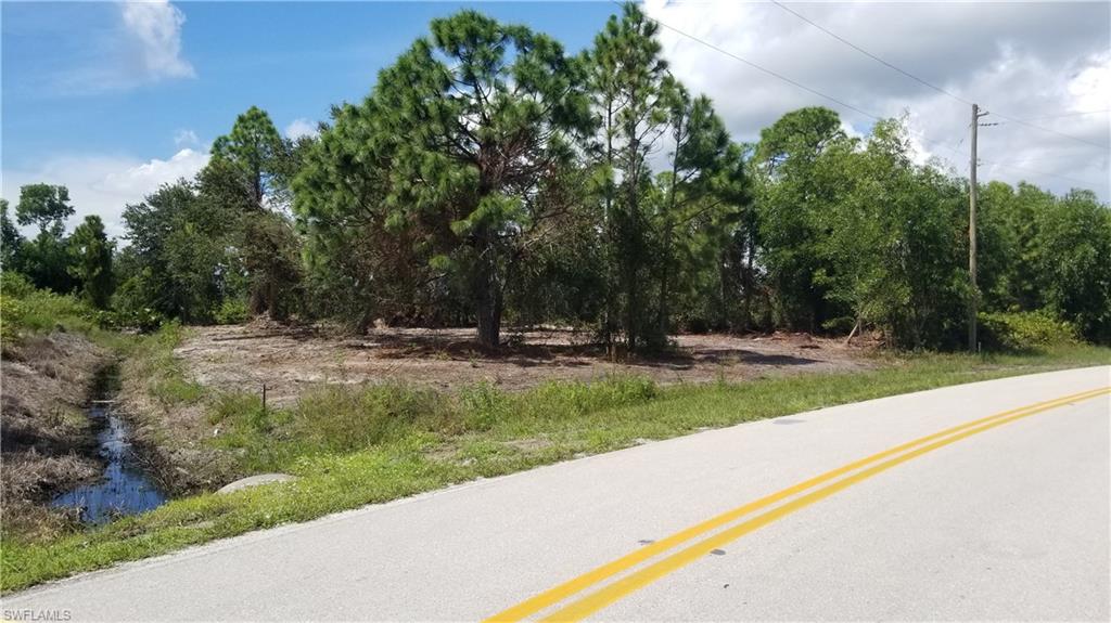 TROPICAL GULF ACRES - Land