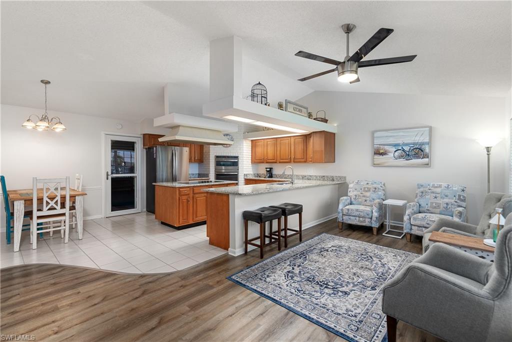 1290 N Brandywine CIR