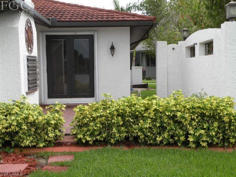 River Forest Island - Residential