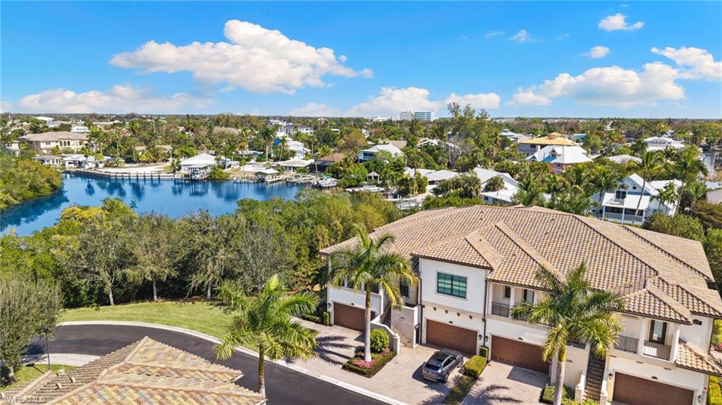 REGATTA LANDING - Residential