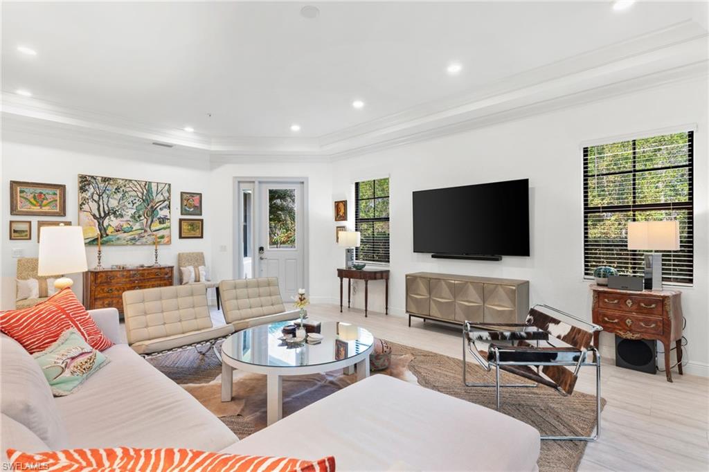 REGATTA LANDING - Residential