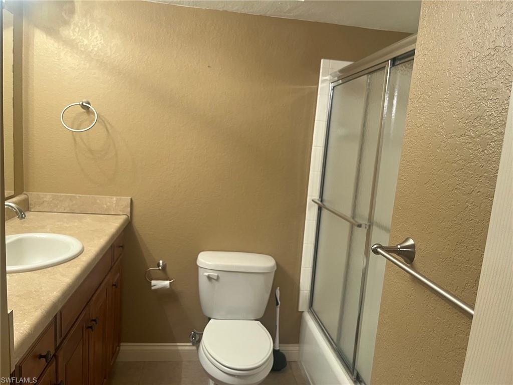 SEVEN LAKES - Residential