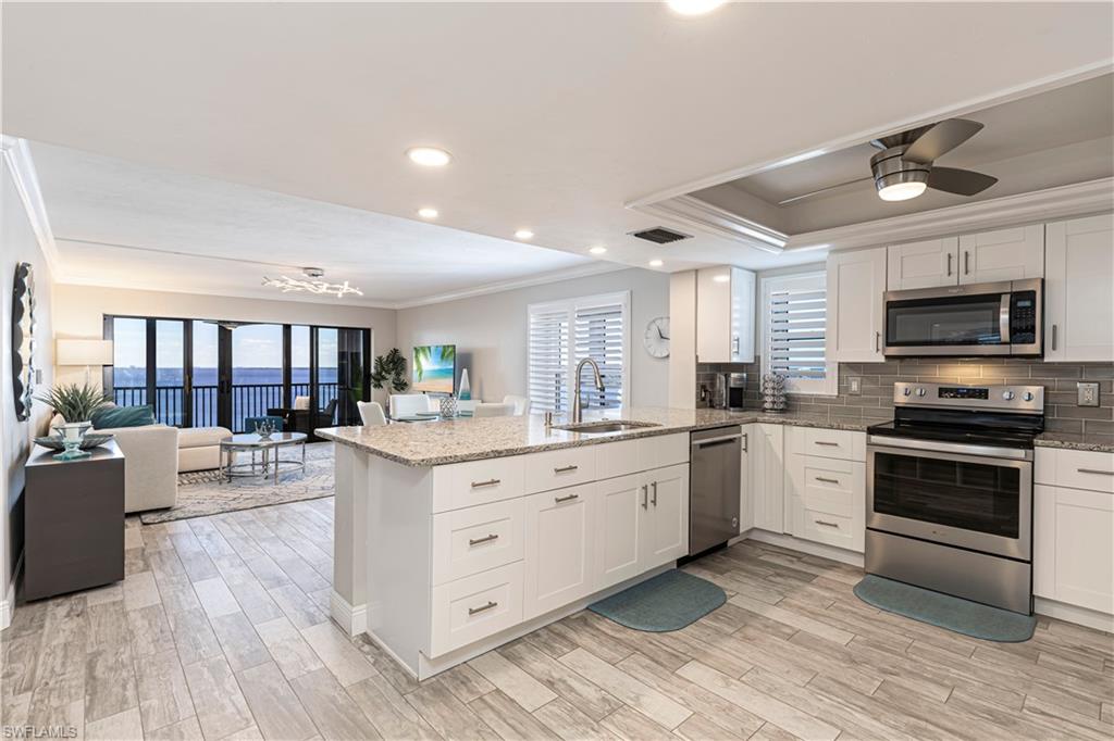 NORTH SHORE PLACE - Residential