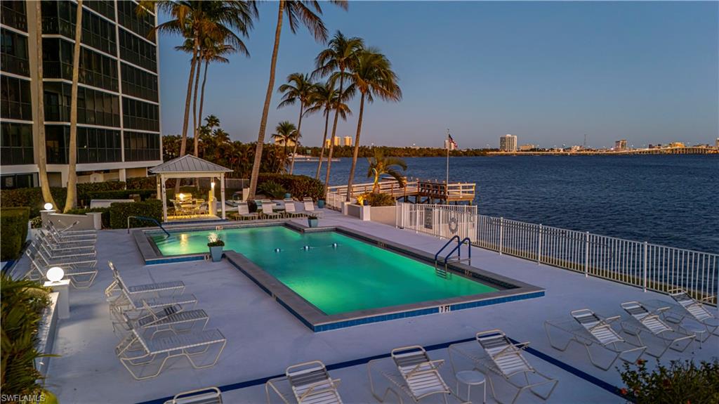 NORTH SHORE PLACE - Residential