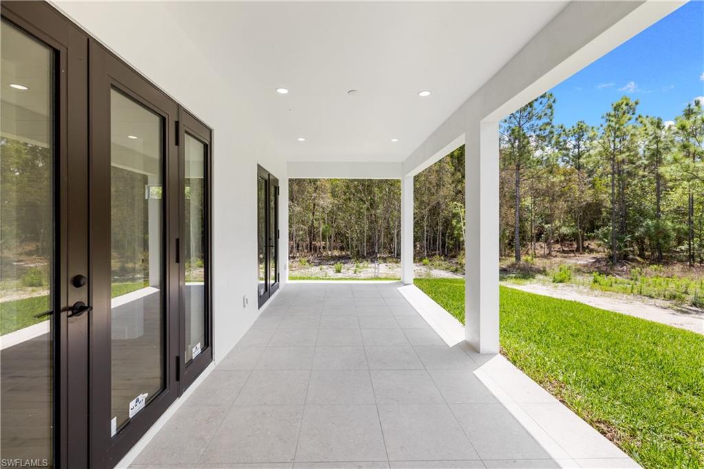 GOLDEN GATE ESTATES - Residential