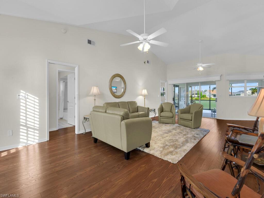 SABAL SPRINGS GOLF AND RACQUET CLUB - Residential