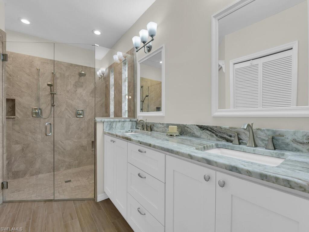 SABAL SPRINGS GOLF AND RACQUET CLUB - Residential