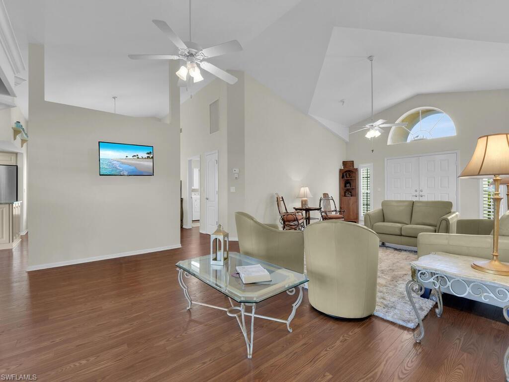 SABAL SPRINGS GOLF AND RACQUET CLUB - Residential