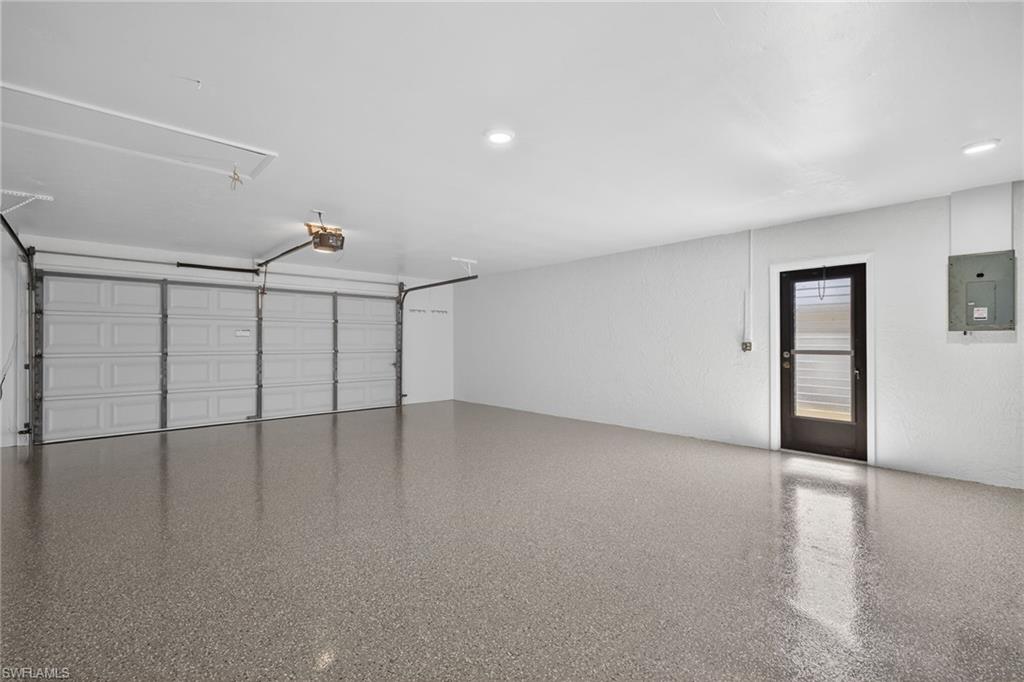 EAGLE RIDGE - Residential