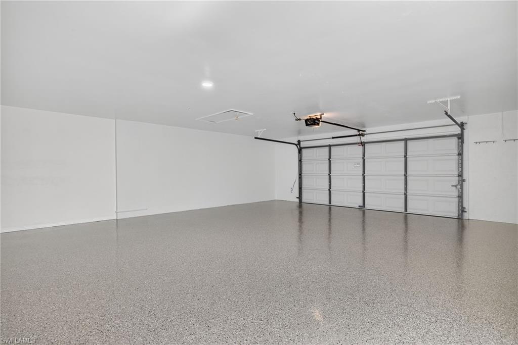 EAGLE RIDGE - Residential