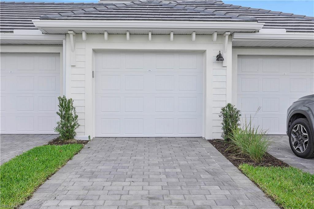 WEBBS RESERVE - Residential Lease