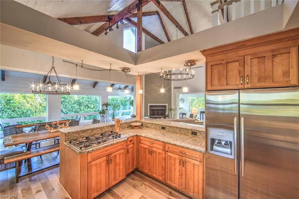 SANIBEL HARBOURS - Residential