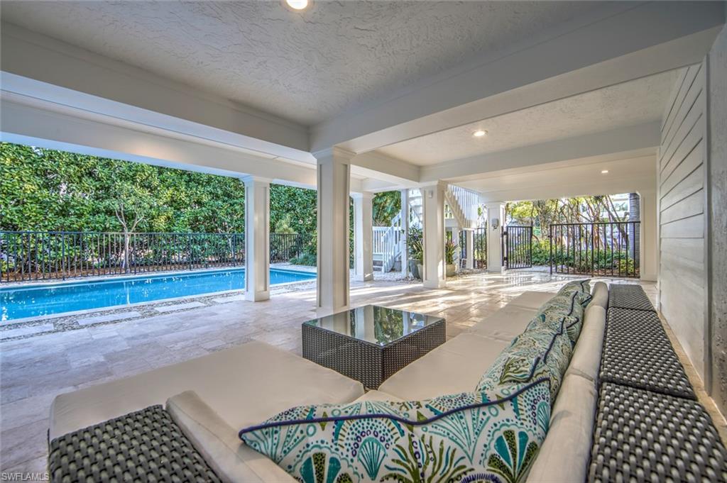 SANIBEL HARBOURS - Residential