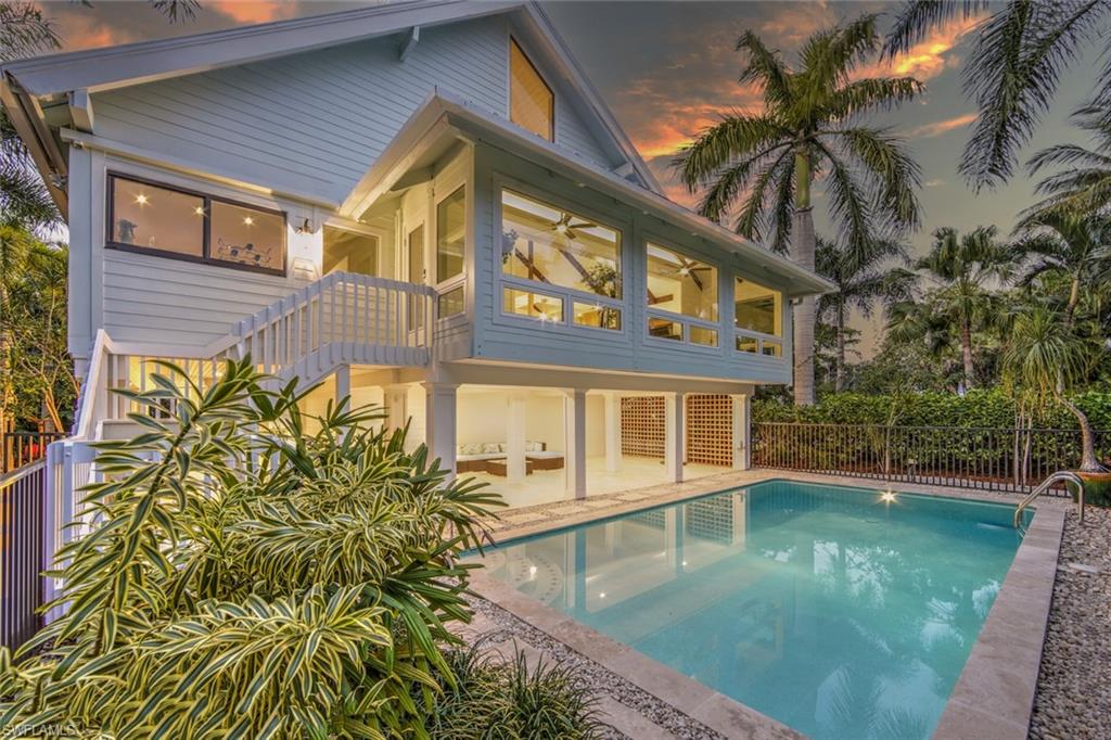 SANIBEL HARBOURS - Residential